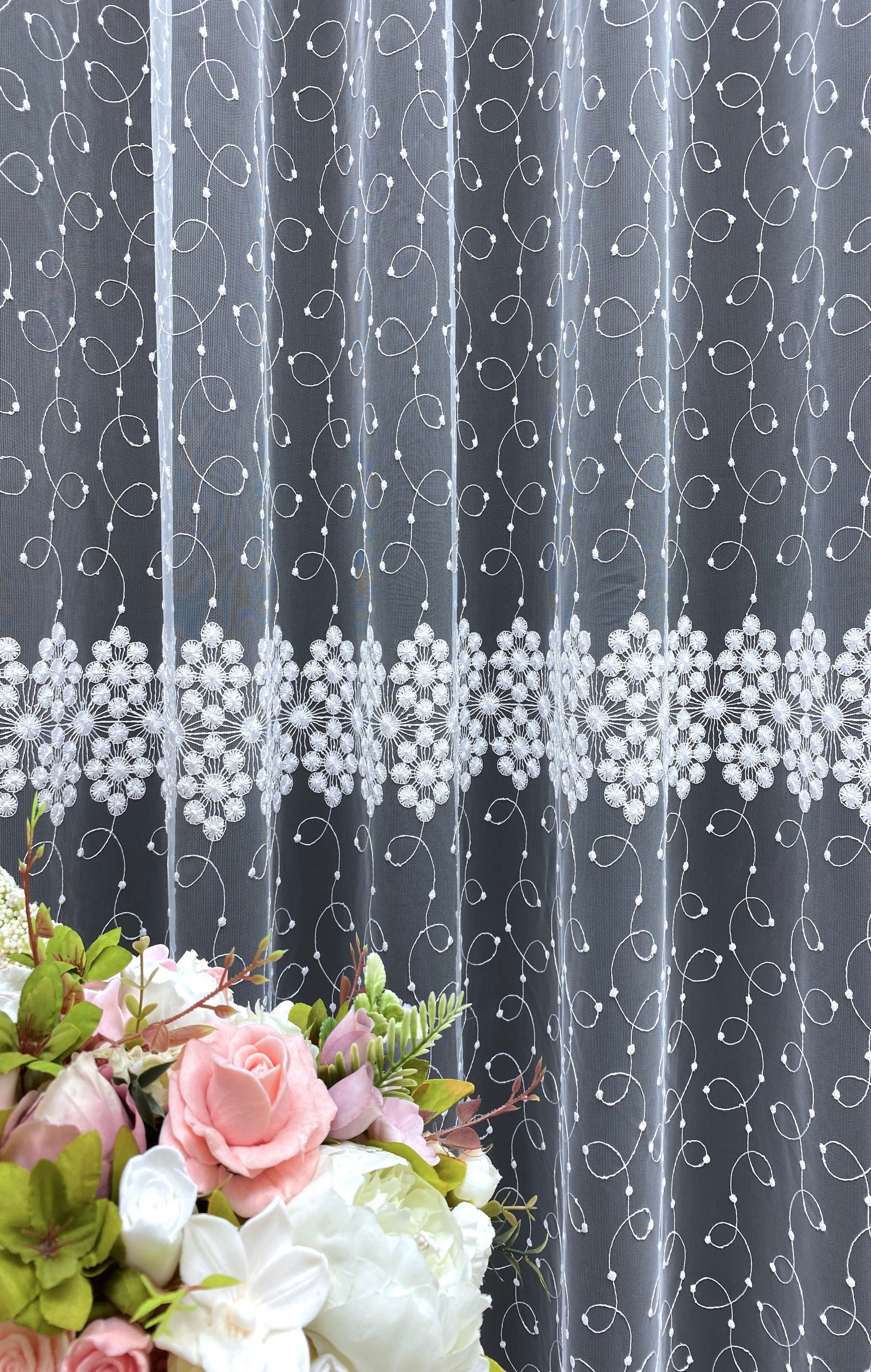 Fehér Szivecske mintás Kész Függöny Huzziyas Home